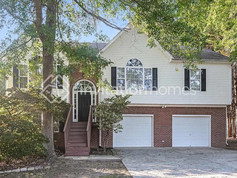 3567 Shoal Trail Dr
