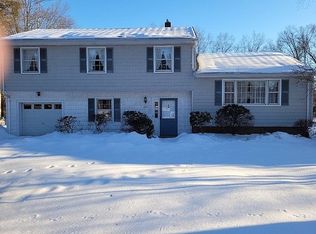 504 Rolling Hills Rd, Bridgewater, NJ 08807