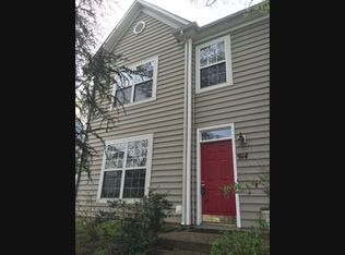 914 Locust Ln, Charlottesville, VA 22901