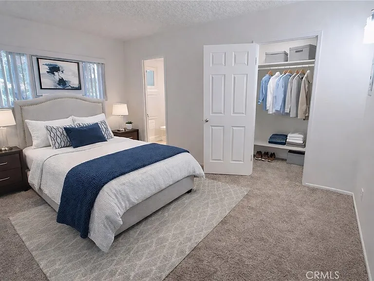 1807 W Sumac Ln #4 — Photo 4