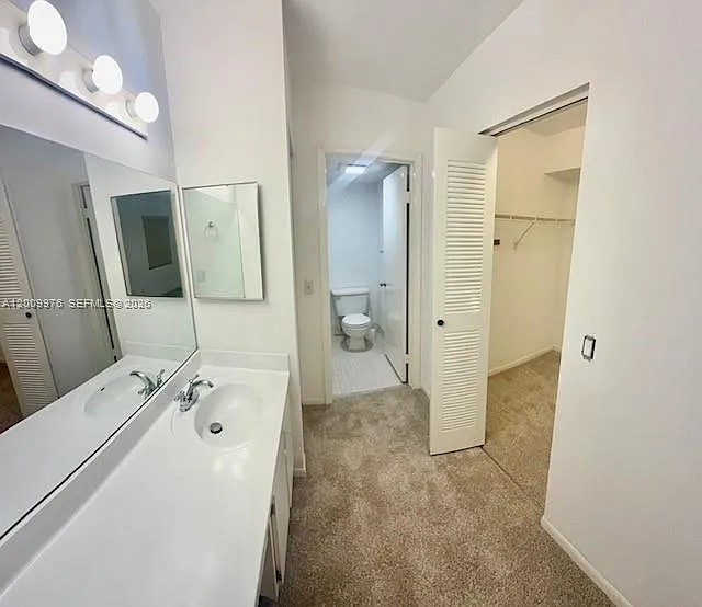1400 SW 124th Ter #302Q — Photo 7