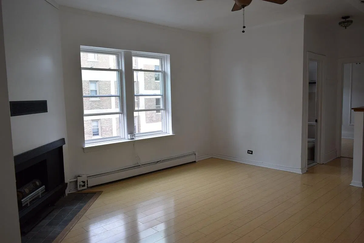 2 bed, 1000 sqft, $1,000 — Photo 4