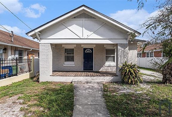 2nd image of 708 E Broad St