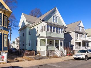 86 Lonsdale St, Dorchester, MA 02124