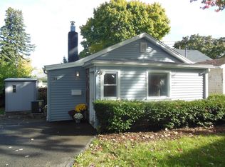 34 Bleacker Rd, Rochester, NY 14609