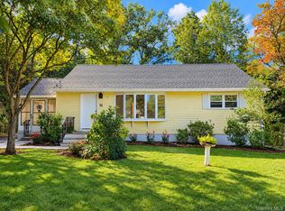 11 Clover Drive, West Nyack, NY 10994