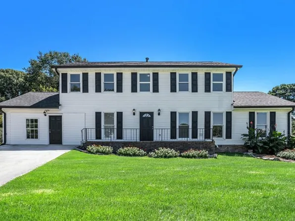 2284 Briarwood Cir SW, Conyers, GA 30094