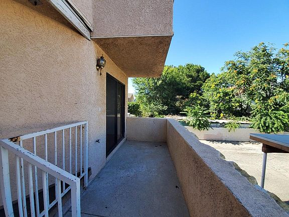 2nd image of 15035 Nordhoff St