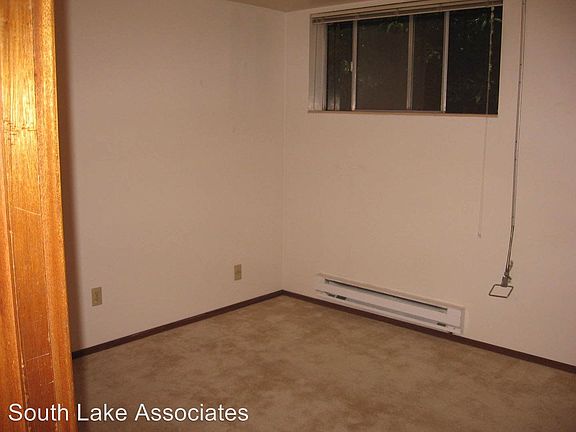 4th image of 1512 NW 58th St APT 1
