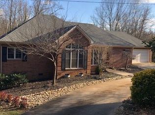 1005 N Parker Rd, Greenville, SC 29609