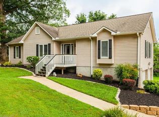 11 Nicola Dr, Candler, NC 28715