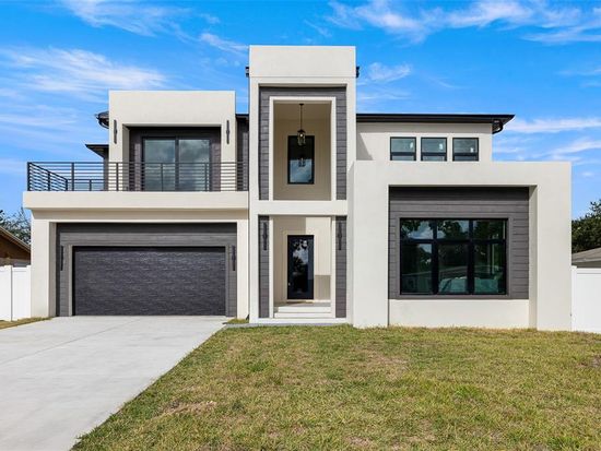 4316 Wallace Cir, Tampa, FL 33611