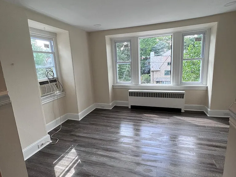 48 E Willow Grove Ave #3 — Photo 10
