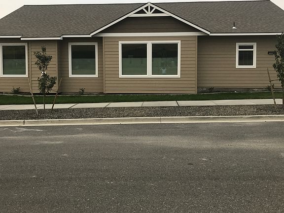 2nd image of 2335 Bellaview Ave