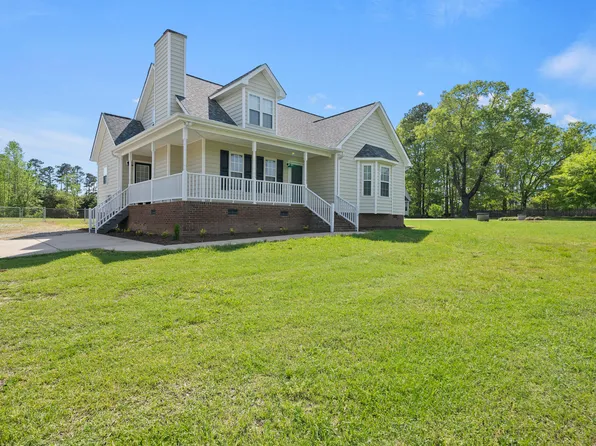 1156 Darius Pearce Rd, Youngsville, NC 27596