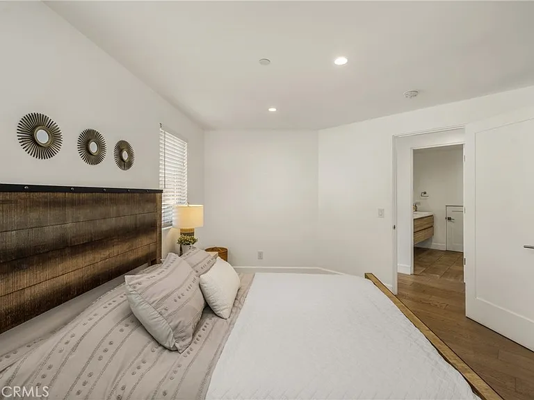 4405 Channel Pl — Photo 12