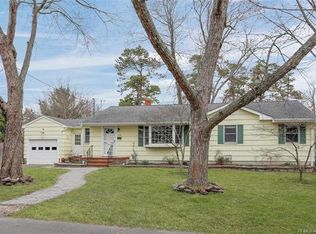 220 Linden Ave, Pine Beach, NJ 08741