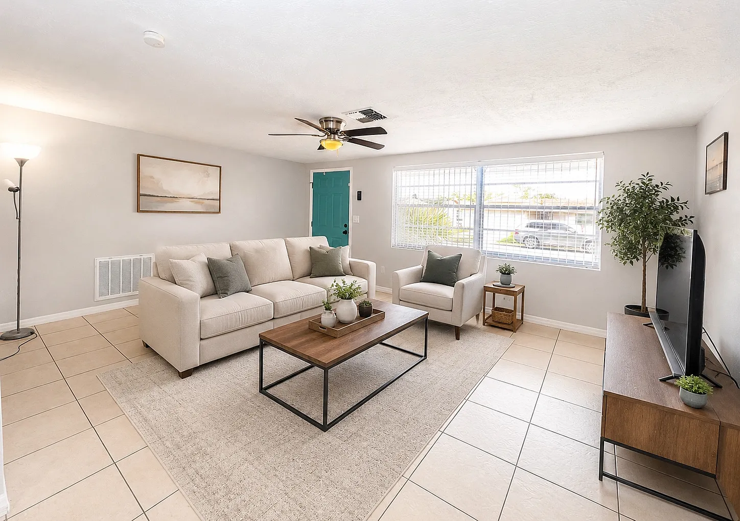 3 bed, 1272 sqft, $1,750 — Photo 3