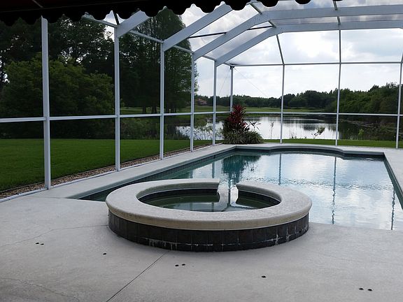 2nd image of 5607 Terrain De Golf Dr