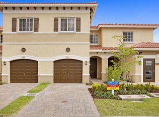 326 NE 47th Pl, Deerfield Beach, FL 33064
