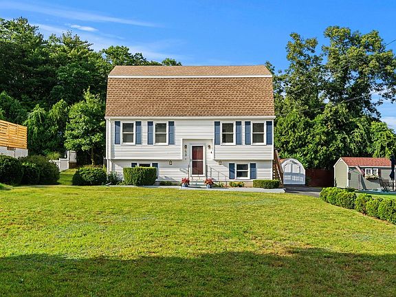 2nd image of 58 Cinnamon Cir