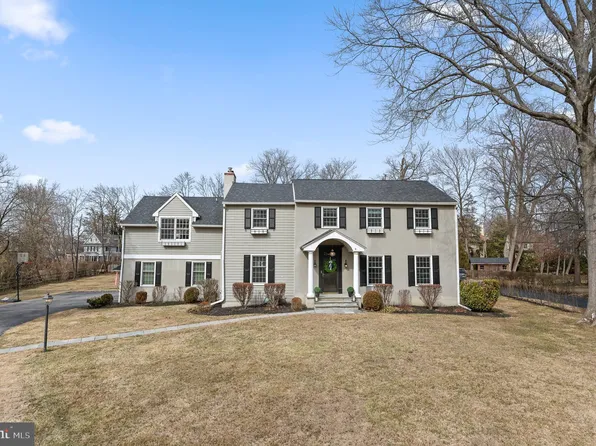 407 Meadowbrook Ave, Wayne, PA 19087