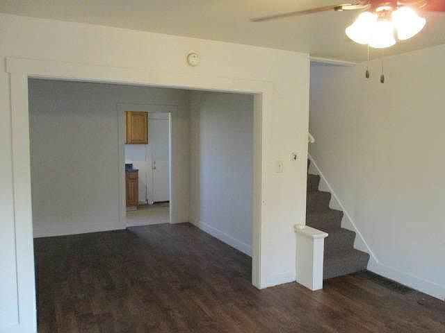 1st image of 501 E Vine St #523