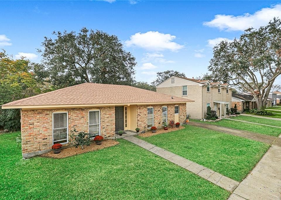1st image of 5829 Oxford Pl
