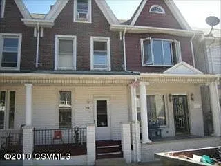 136 W 2nd St photo 1