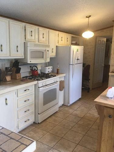 1st image of 294 Ashford Ln
