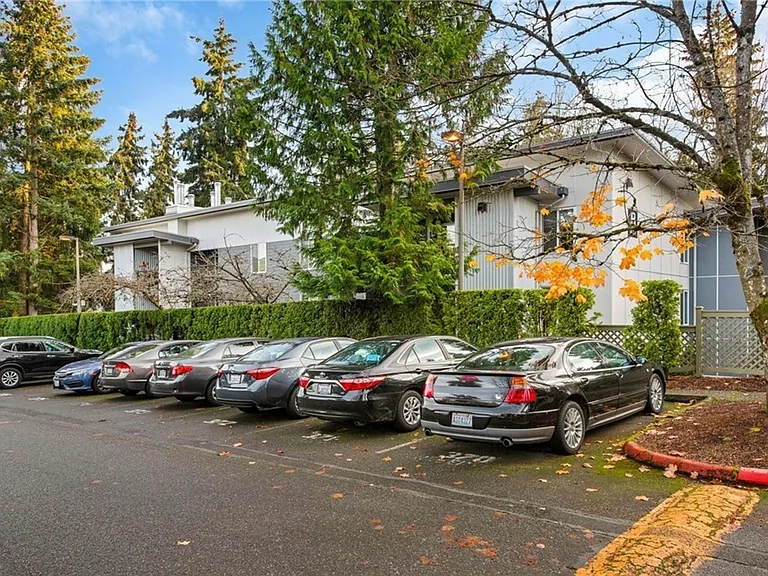 14757 NE 32nd St #B304 — Photo 16