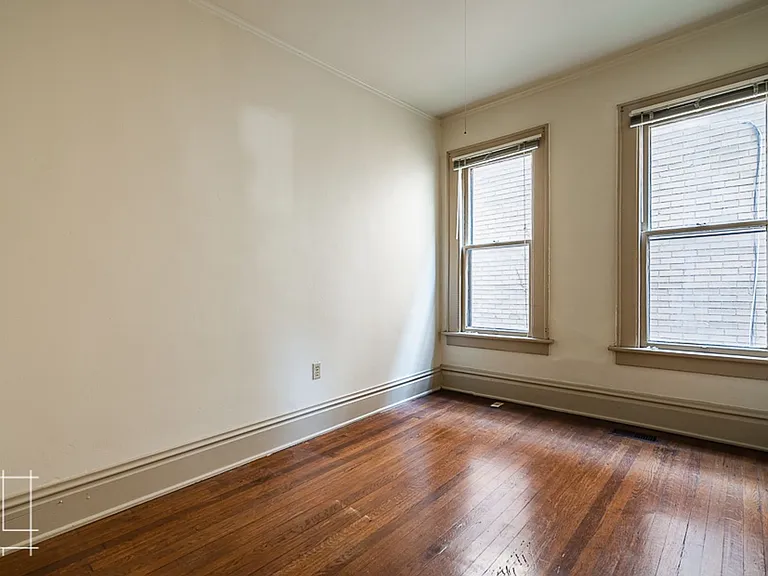 35 Lundy St. — Photo 6