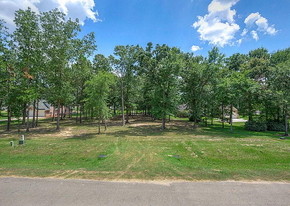 1st image of 11452 Lake Oak Dr