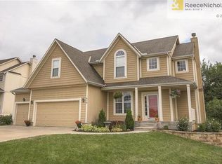 419 Mesa Canyon Dr, Belton, MO 64012
