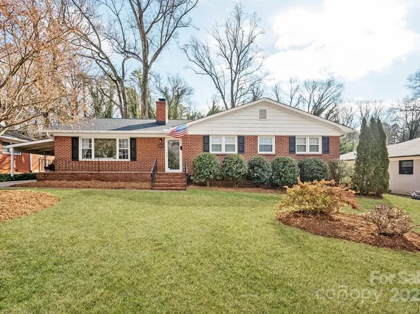 5435 Farmbrook Dr, Charlotte, NC 28210