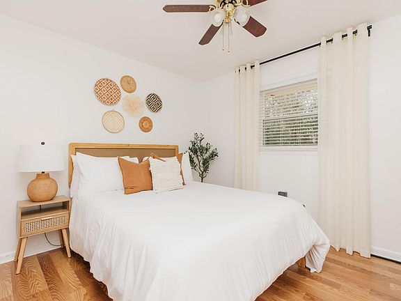 Bedroom 2 W/Queen Bed & TV