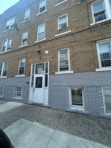 44 12th Ave #3B Photo 1