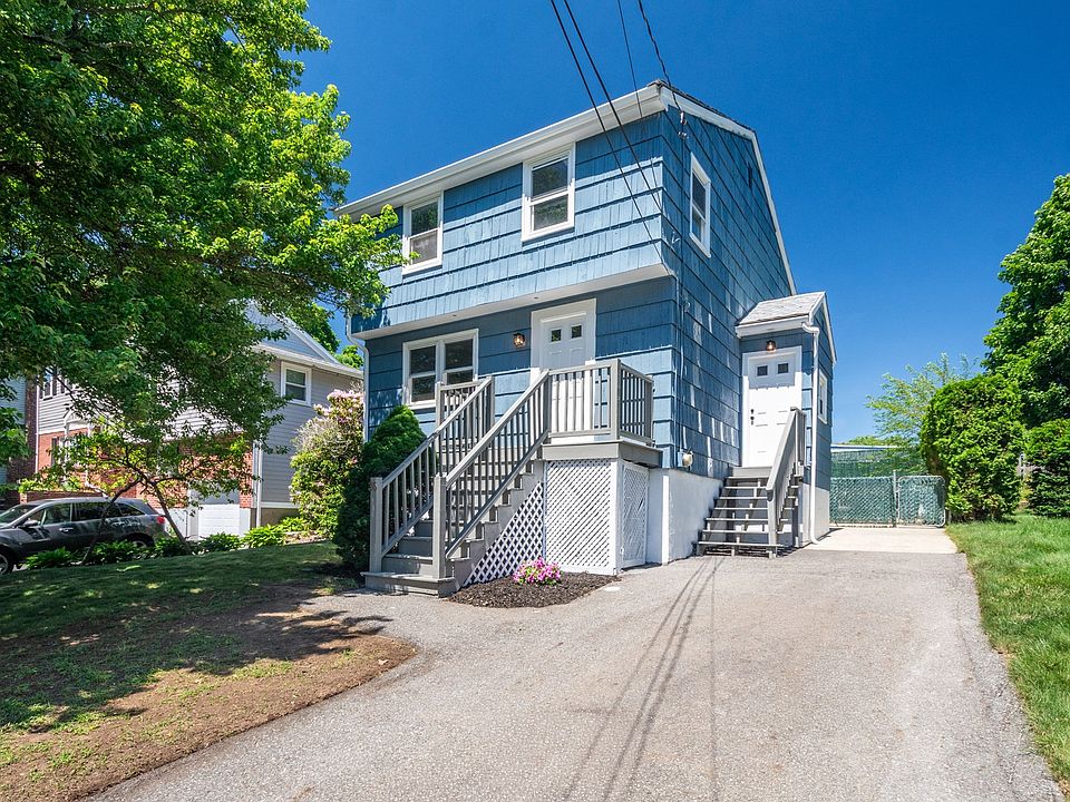 1st image of 36 Lancaster Rd