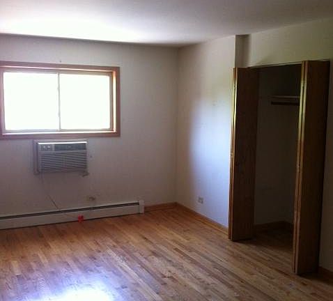 3rd image of 914 N Austin Blvd APT C7