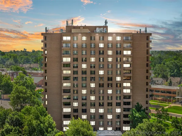 2121 S Yorktown Ave APT 1002, Tulsa, OK 74114