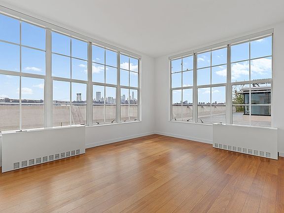 4th image of 184 Kent Ave APT A704