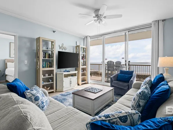 527 Beach Club Trl APT D508, Gulf Shores, AL 36542