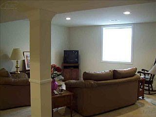 4th image of 3208 Ivy Ln