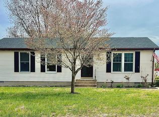 122 Barratts Chapel Rd, Felton, DE 19943