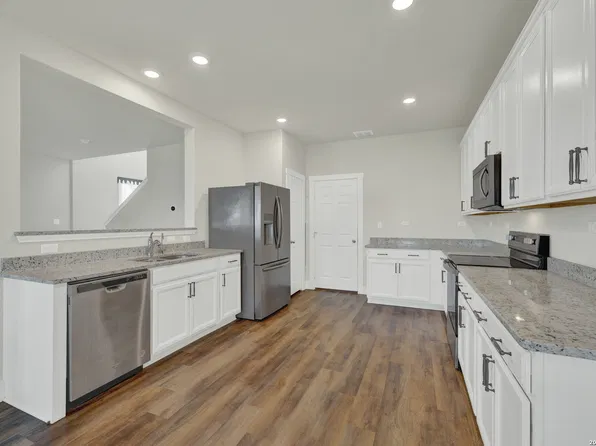 804 Sweetgrass, New Braunfels, TX 78130