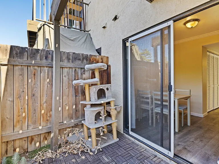 2648 Alpine Blvd #A — Photo 20