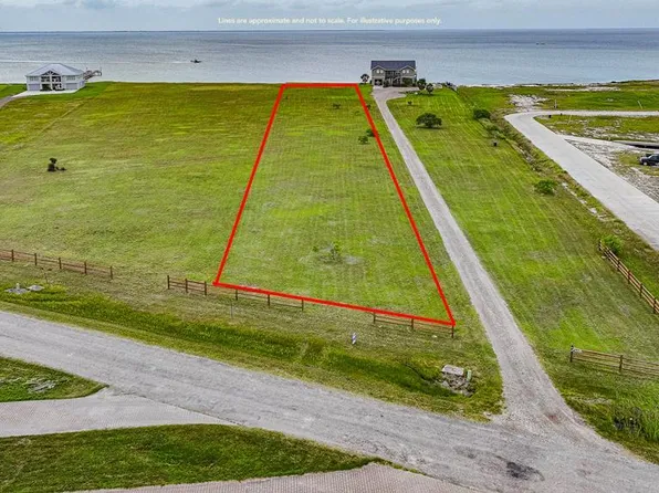 1603 Cape Velero Dr, Rockport, TX 78382