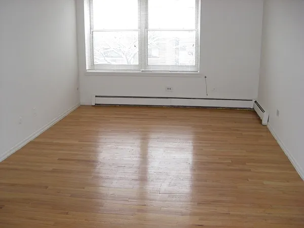 1 bed, 1.0 bath, 650 sqft, $1,450 — Photo 2