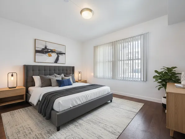 5850 Interceptor St #5850, Los Angeles, CA 90045