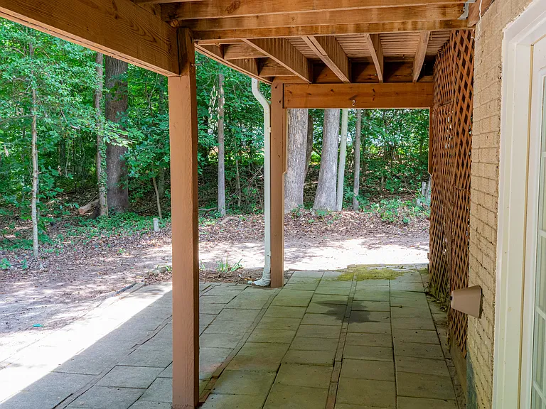 8401 Kennedy Dr — Photo 77